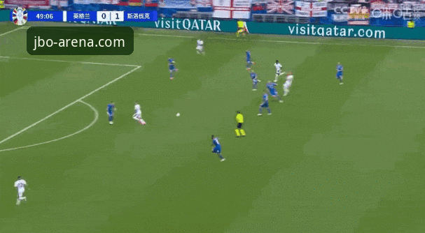 掌握赛事动态的实用技巧：从意大利出局看体育平台信息价值